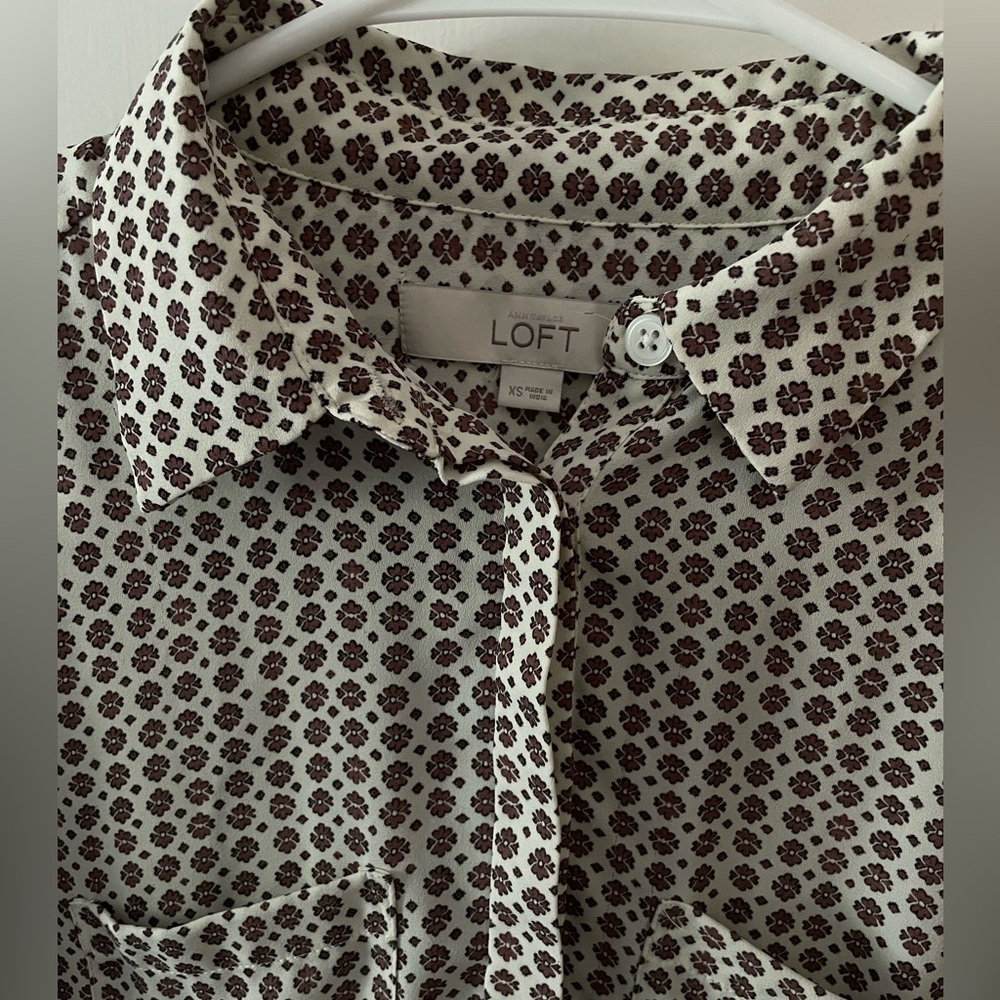 Loft spring blouse. Size XS.